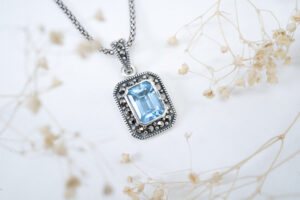 silver jewelry