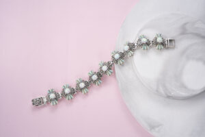CLEAN JEWELLERY